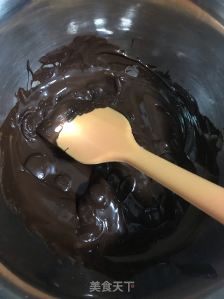 巧克力夹心慕斯蛋糕的做法步骤：21