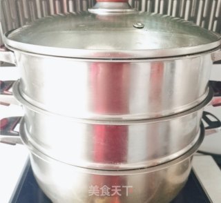 蒸香肠的做法步骤：2