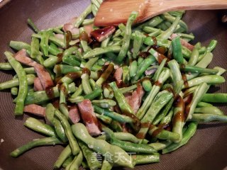 猪扒炒四季豆的做法步骤：7