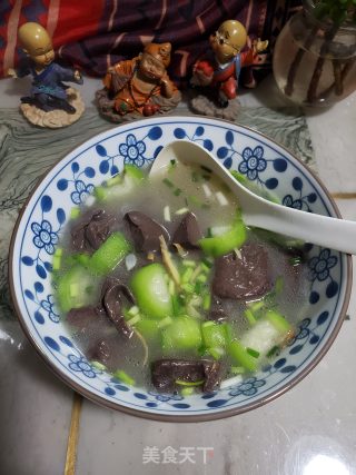 鸭血丝瓜汤的做法步骤：7