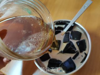 芒果蜂蜜牛奶凉粉的做法步骤：7