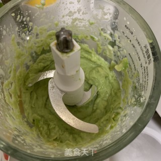 牛油果蛋糕的做法步骤：2