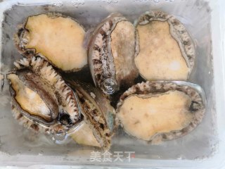 粉丝蒸鲍鱼的做法步骤：1