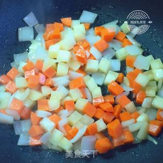 电饭煲羊排焖饭的做法步骤：6