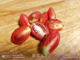 圣女果鸡蛋豆角沙拉的做法步骤：1