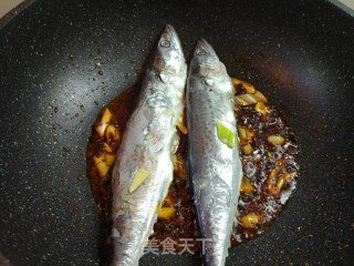酱焖鲅鱼的做法步骤：5