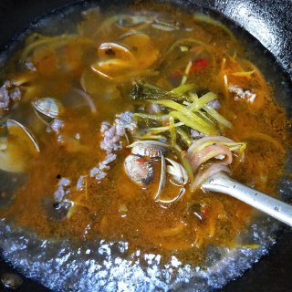 花甲牛肉汤粉的做法步骤：12