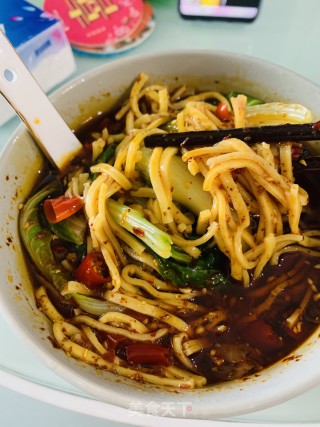 鸡蛋素菜面的做法步骤：7