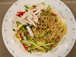 火麻油鸡丝面的做法步骤：4