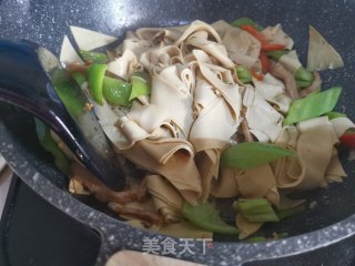 尖椒干豆腐的做法步骤：11