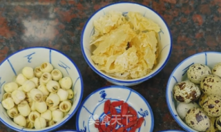 五果糖水的做法步骤：2