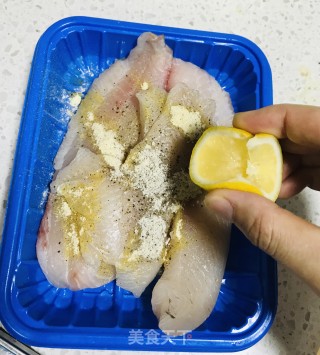 香柠鲷鱼的做法步骤：2