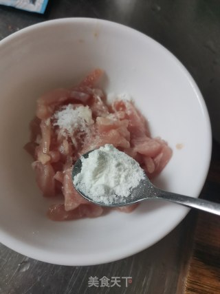 皮蛋瘦肉粥的做法步骤：3