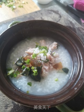 皮蛋瘦肉粥的做法步骤：11