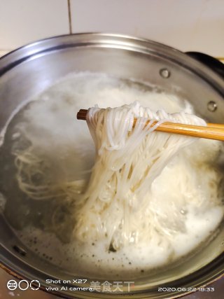 微辣版小煮面的做法步骤：2