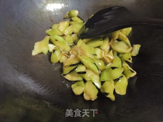 家常红烧茄子，不油炸的做法步骤：3