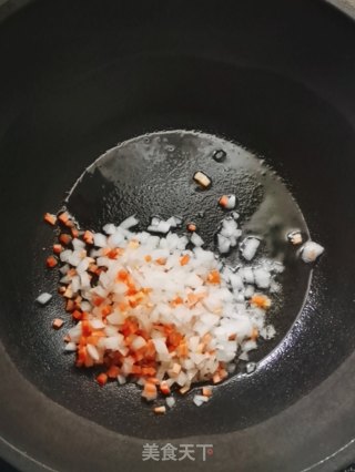 炒饭蛋卷的做法步骤：6