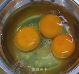 番茄炒鸡蛋的做法步骤：2