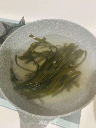 拌海带千张的做法步骤：3
