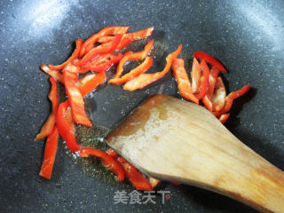 蟹白菇青豆的做法步骤：4