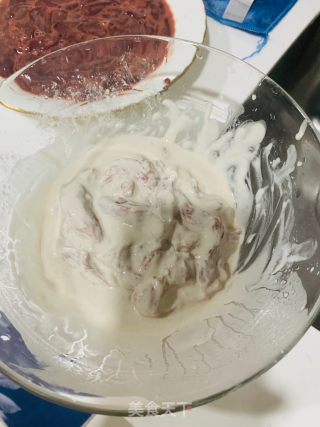 牛肉汤的做法步骤：1