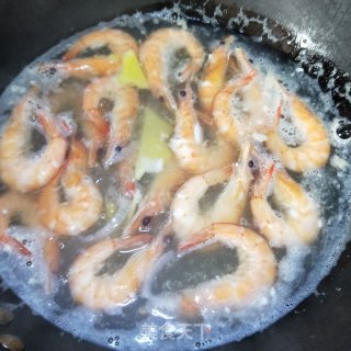 白灼虾的做法步骤：6