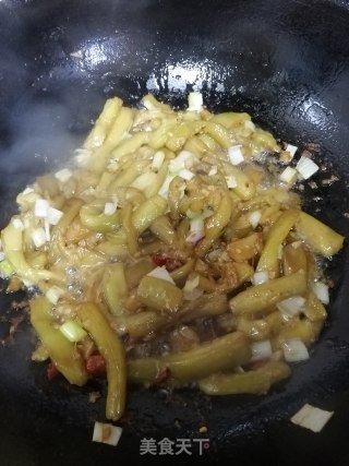 蒜末茄条的做法步骤：6