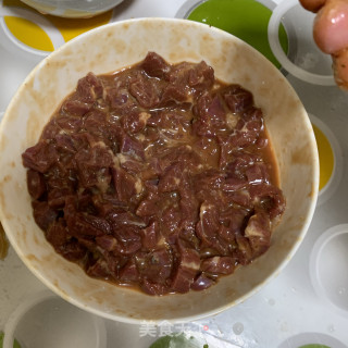 黑椒牛肉酱面的做法步骤：6