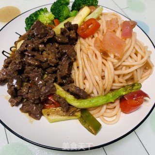 黑椒牛肉酱面的做法步骤：27