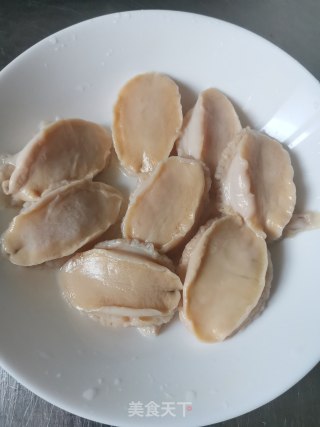蒜蓉粉丝蒸鲍鱼的做法步骤：3