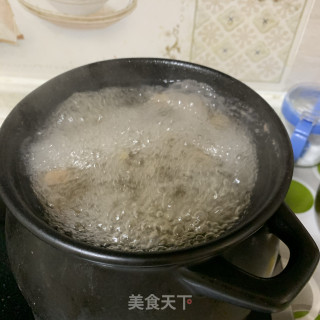 牛骨花生陈皮汤的做法步骤：6