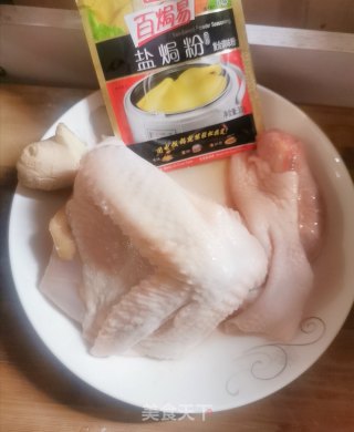 简易版盐水鸡的做法步骤：1