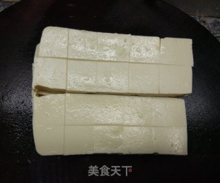 番茄炒豆腐（西红柿炒豆腐）的做法步骤：2