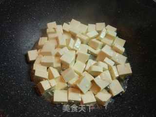 番茄炒豆腐（西红柿炒豆腐）的做法步骤：4