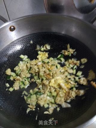 栀子花蛋炒饭的做法步骤：3