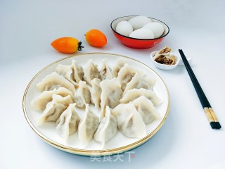香菇牛肉馅水饺的做法步骤：1