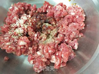 香菇牛肉馅水饺的做法步骤：7