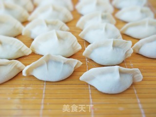 香菇牛肉馅水饺的做法步骤：15