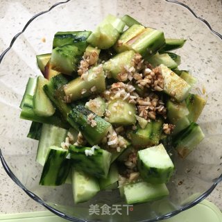 糖醋凉拌黄瓜的做法步骤：2