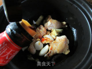鸡翅根龙虾尾豆腐煲的做法步骤：5