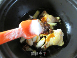 鸡翅根龙虾尾豆腐煲的做法步骤：8