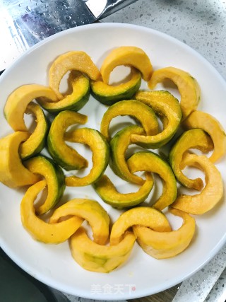 莲子排骨蒸南瓜#蒸菜#的做法步骤：4