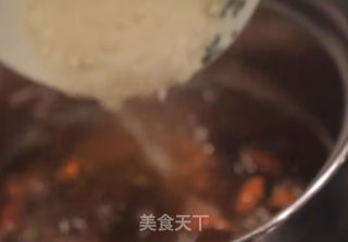 酒酿鸡蛋的做法步骤：2