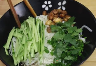酸爽开胃凉面的做法步骤：5