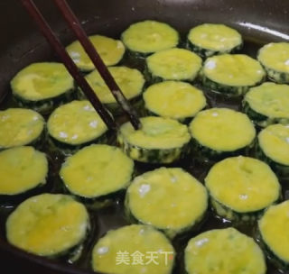 煎黄瓜的做法步骤：6