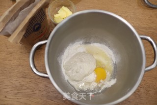 波兰种肉松小面包的做法步骤：5