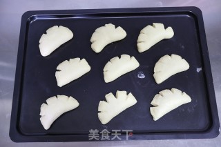波兰种肉松小面包的做法步骤：14