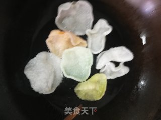 油炸虾片的做法步骤：2