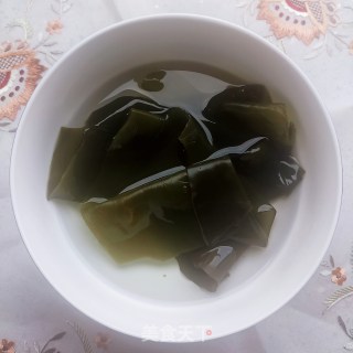 绿豆海带汤的做法步骤：2