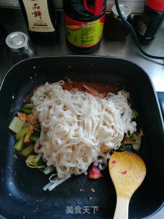 西红柿鸡蛋油菜炒面的做法步骤：6